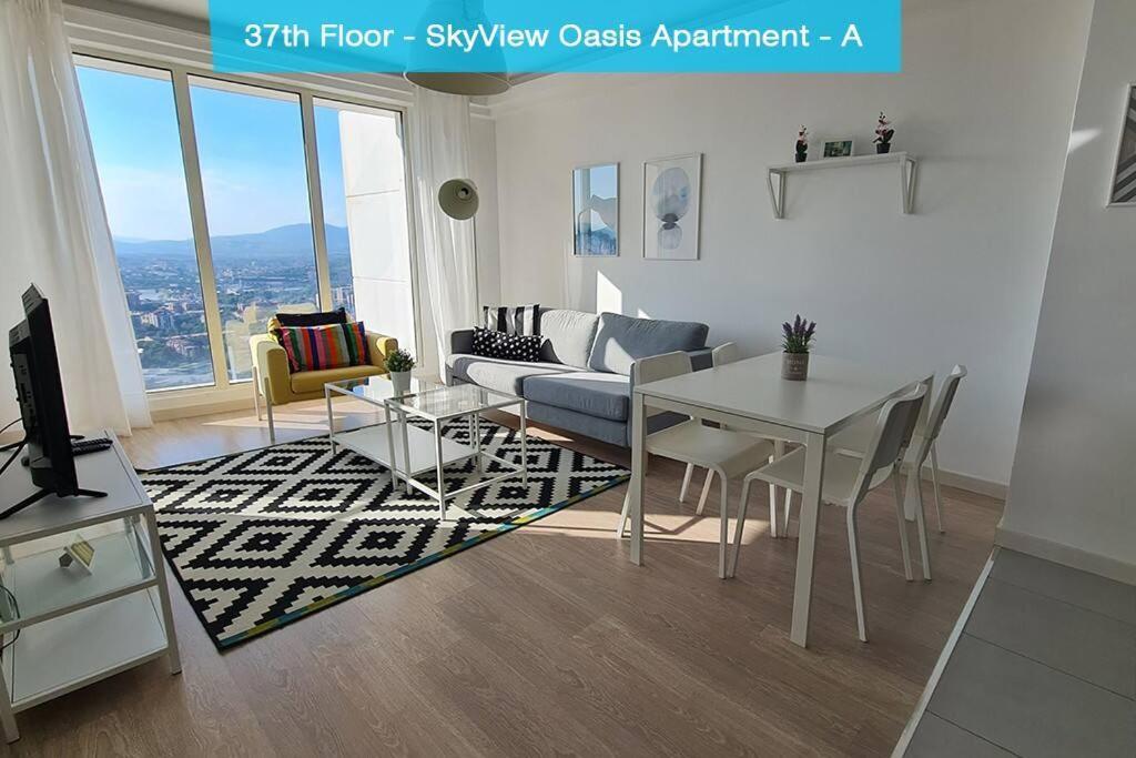 דירות סקופיה 37Th Floor - Skyview Oasis - A מראה חיצוני תמונה