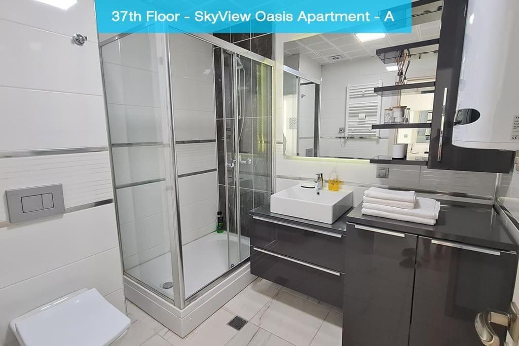 דירות סקופיה 37Th Floor - Skyview Oasis - A מראה חיצוני תמונה